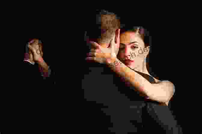 A Couple Dancing Argentine Tango, Showing The Close Embrace And Passionate Expression Of The Dance. THE TANGO (English Edition): The Unique Method With All The Knowledge About Argentine Tango Organised