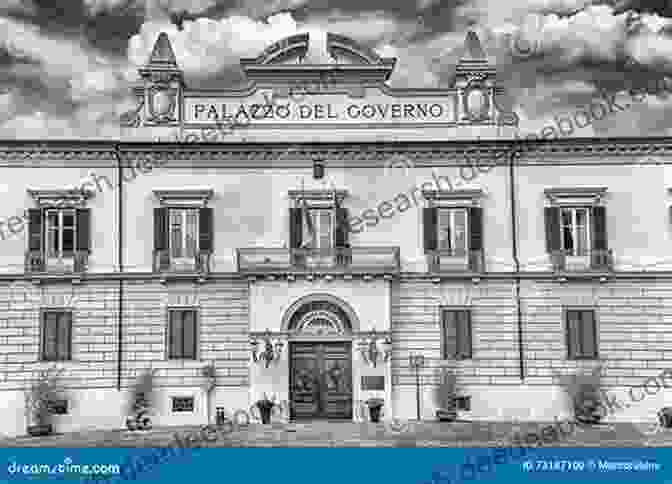 Palazzo Del Governo With Its Elegant Facade And Courtyard One Day In Bellagio: From Milan (One Day From Milan 4)